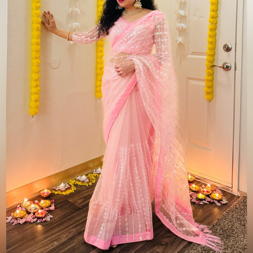 Exquisite Celeb Style Saree with padded Blouse